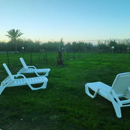 Campofelice Holidays East *