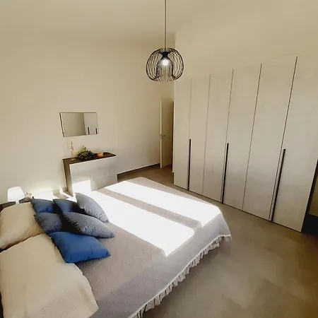 Campofelice Holidays East Villa *