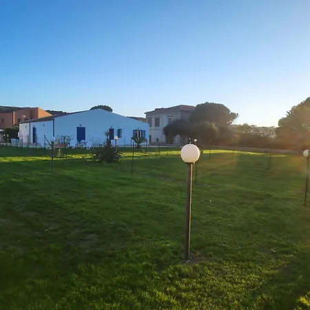 Campofelice Holidays East