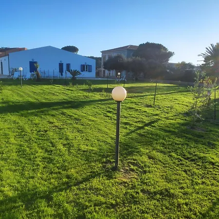 Campofelice Holidays East Villa *